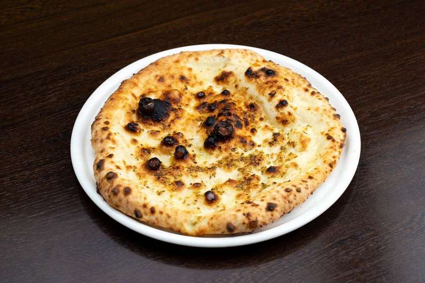 FOCACCIA AL PARMIGIANO