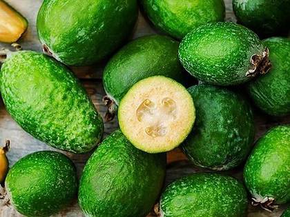 Feijoa compote