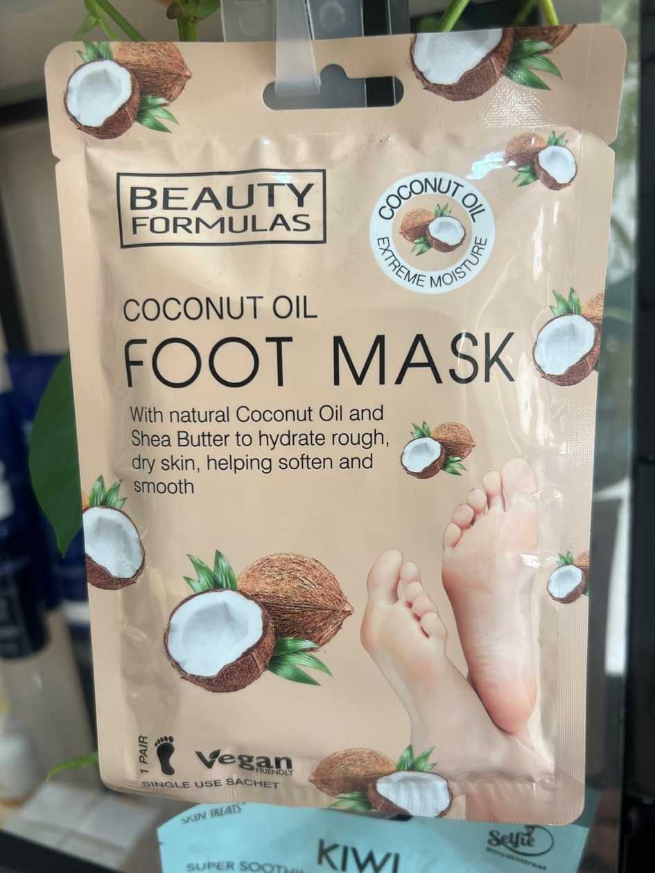 Beauty Formulas Coconut Oil Foot Mask x1 Pair