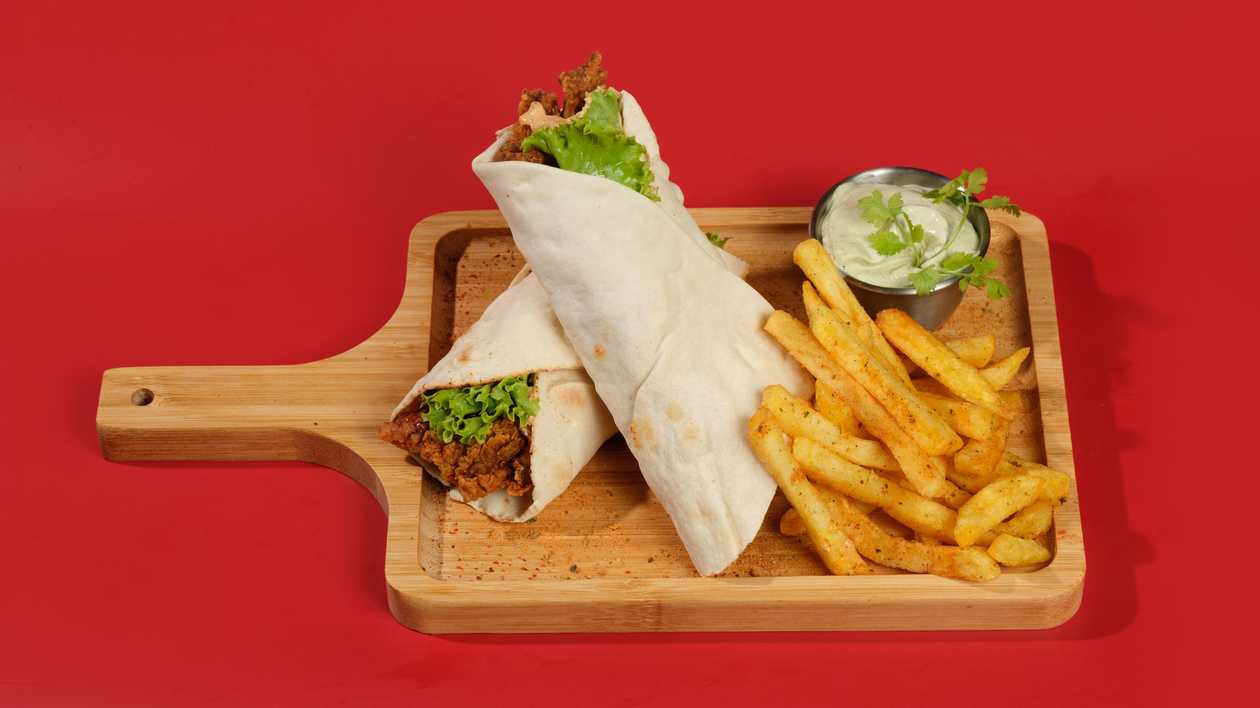 Club Hariyali Chicken Wrap+Fries+Sauce