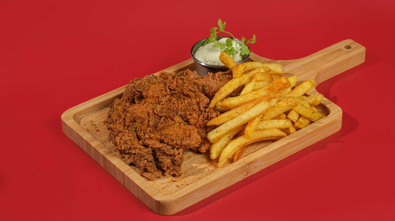 5 Pcs Hariyali Strips+Fries+Sauce