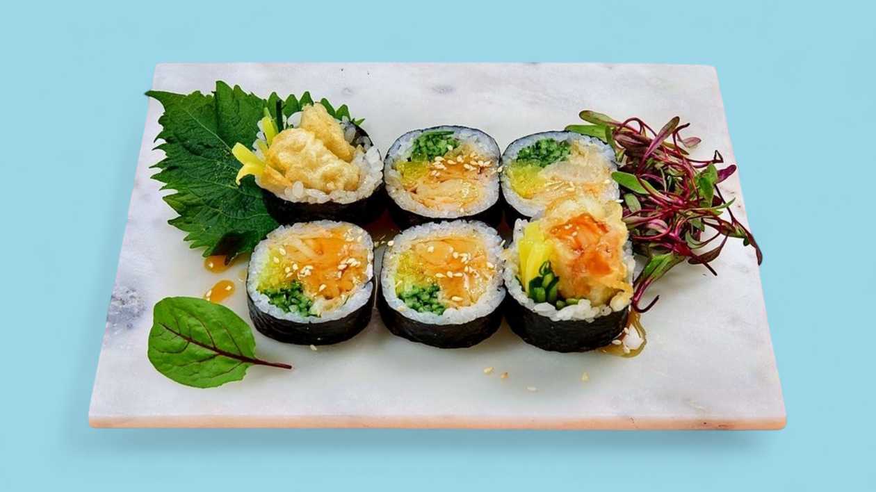 Futomaki dorada w tempurze 6 szt.