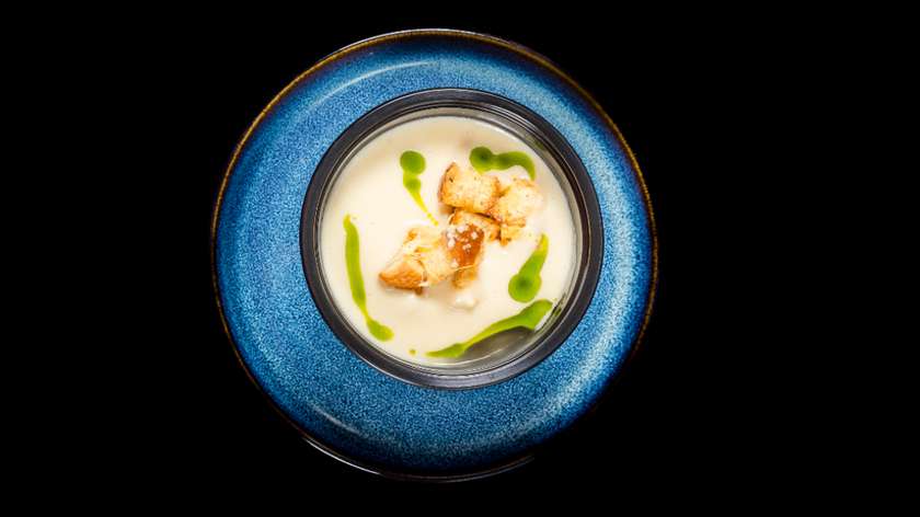 GARLIC CREAM SOUP