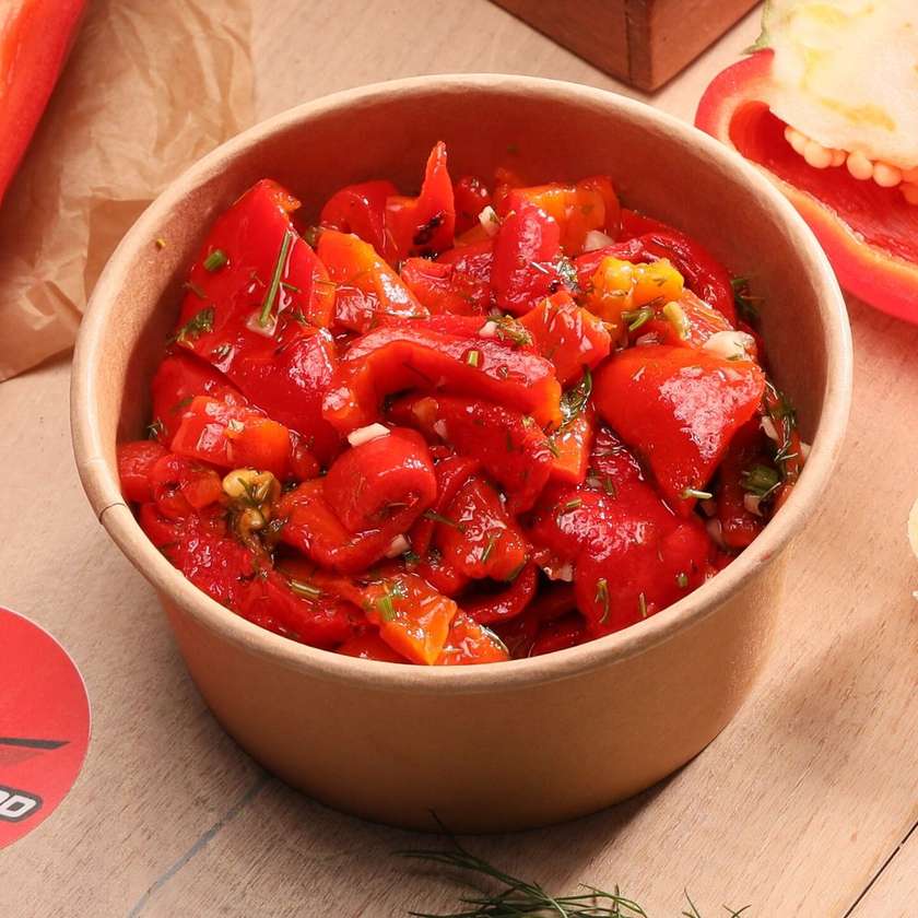 Salată de ardei copți