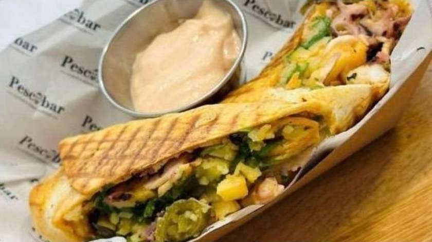 Wrap with octopus and shrimp