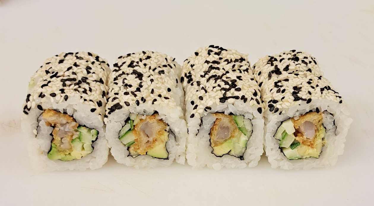 CA08 California Ebi Masago Roll