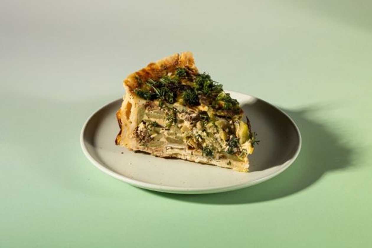 Quiche z kurkami i bobem