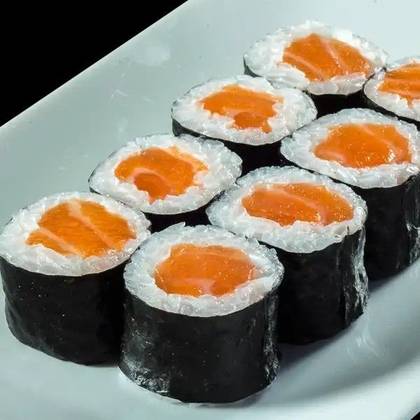 Hossomaki Salmon