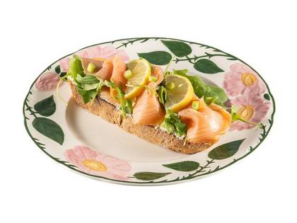 Salmon Bread with Spring Onion and Cream Cheese Spread
