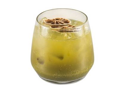 Matcha Tonic
