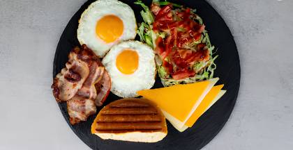 Fried egg breakfast