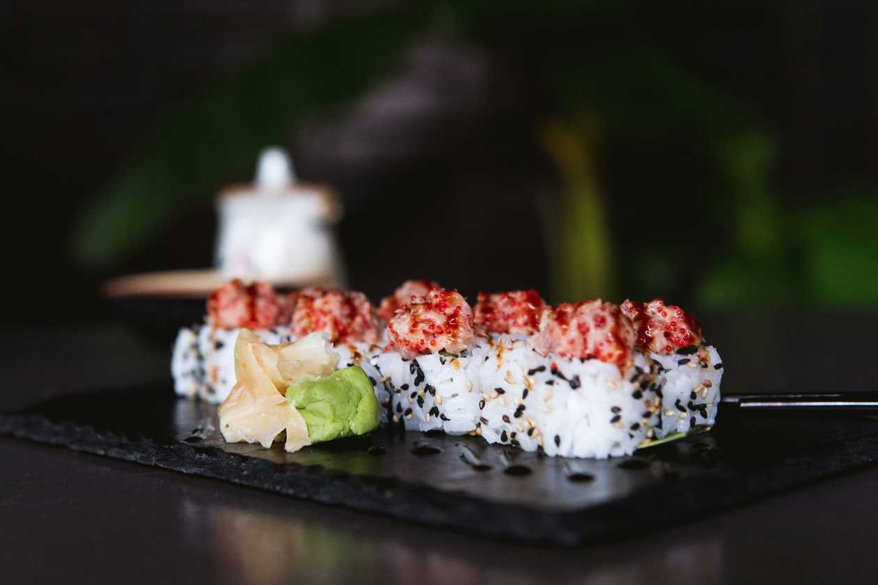 Uramaki Spicy Salmon