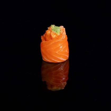 Gunkan Spicy Salmon