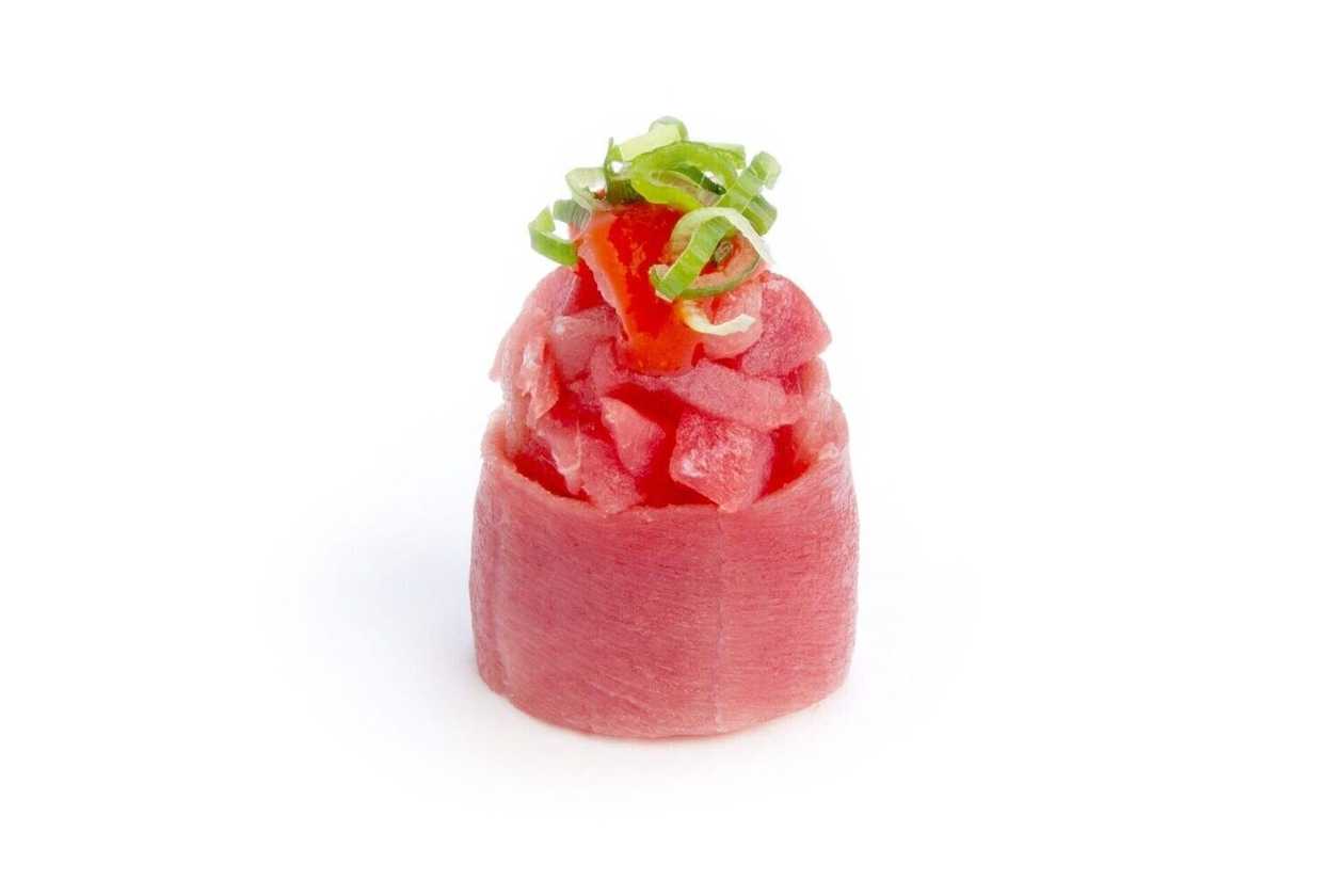 Gunkan Spicy Tuna