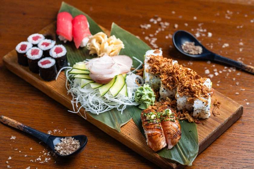 Pescobar Sushi variety for two