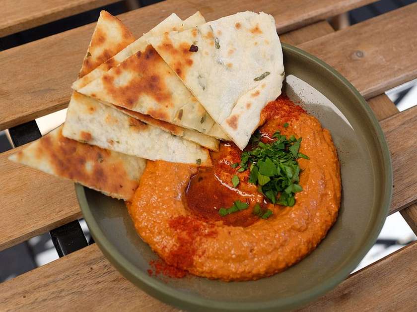 Spicy Muhammara with Naan