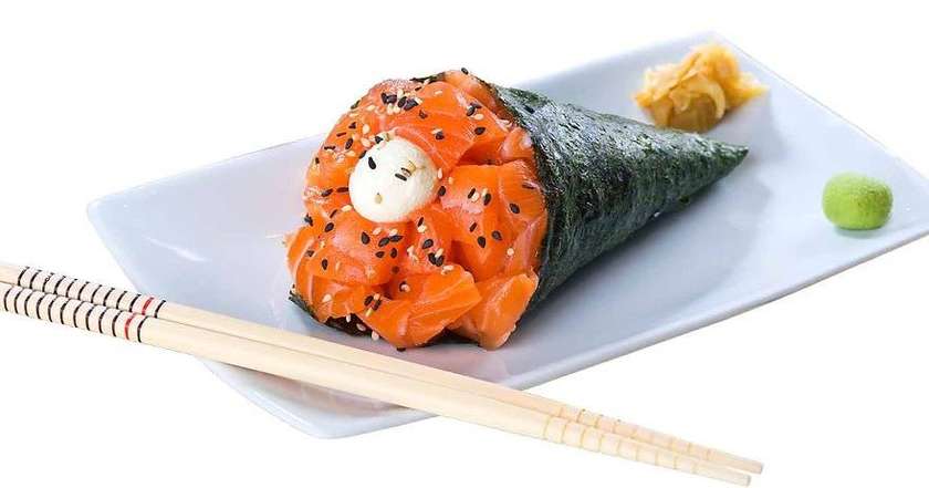 Salmon Philadelphia Temaki