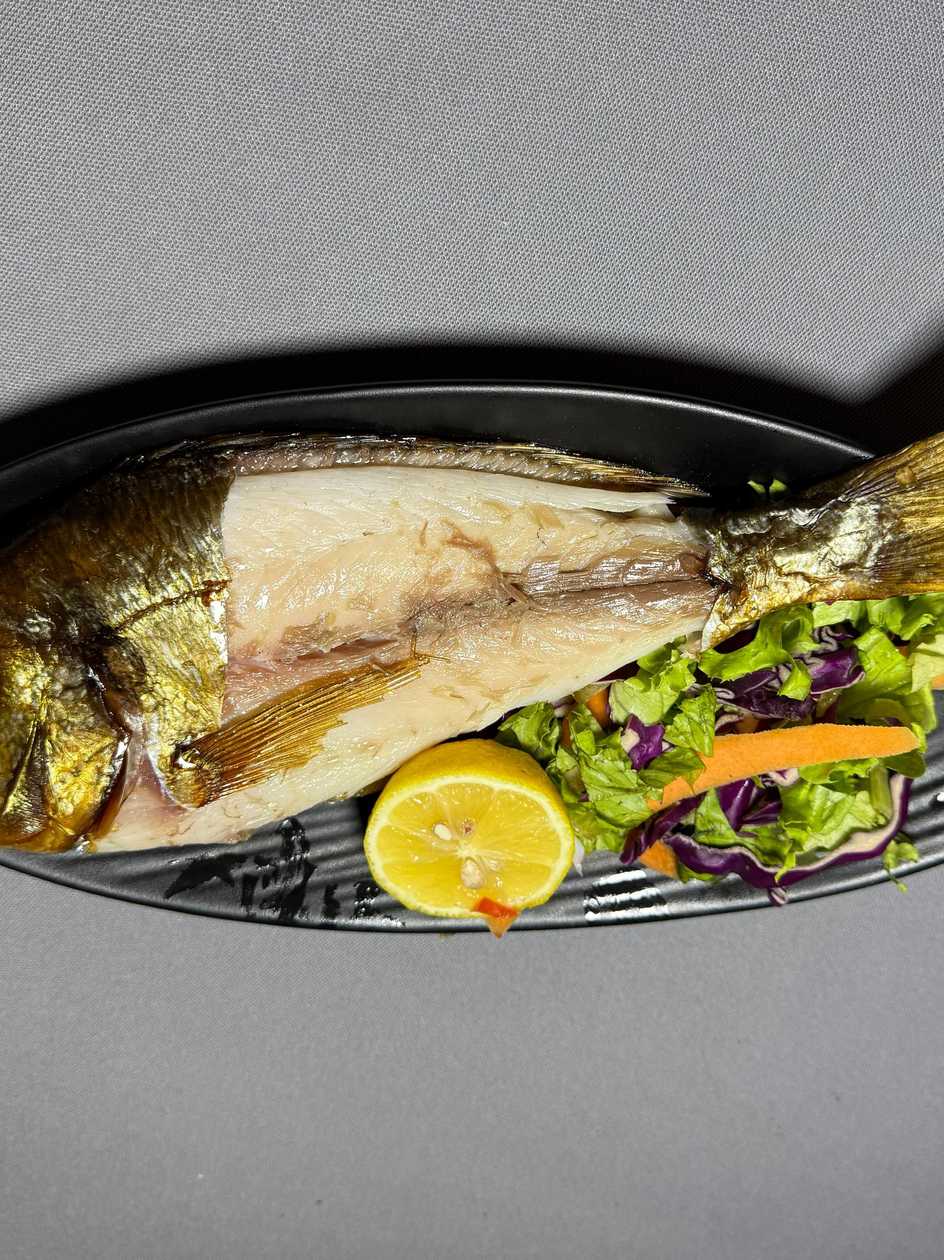 Smoked Dorado (1 piece)