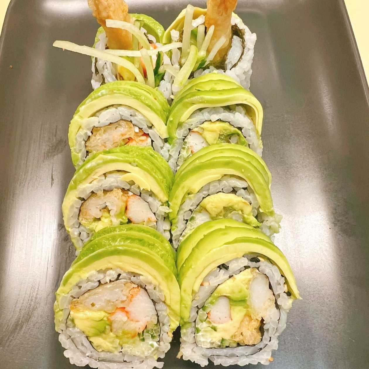 Uramaki Dragon