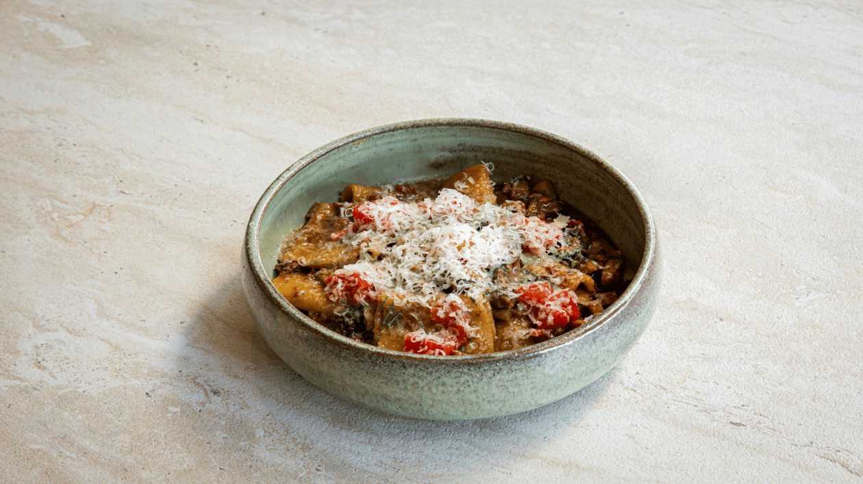 MUSHROOM 'RAGU' PASTA