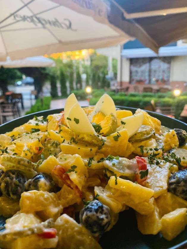 SALATĂ ORIENTALĂ