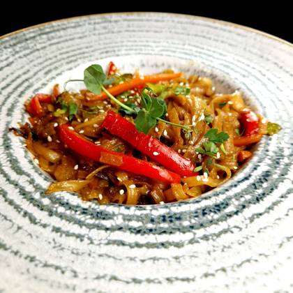 NOODLES CU LEGUME