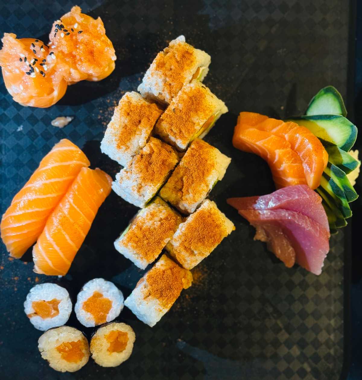 Spicy Menu - 18 pieces