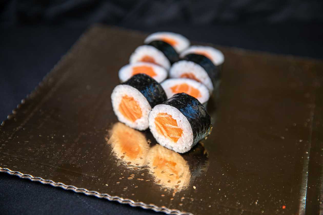 Hosomak z łososiem 8szt