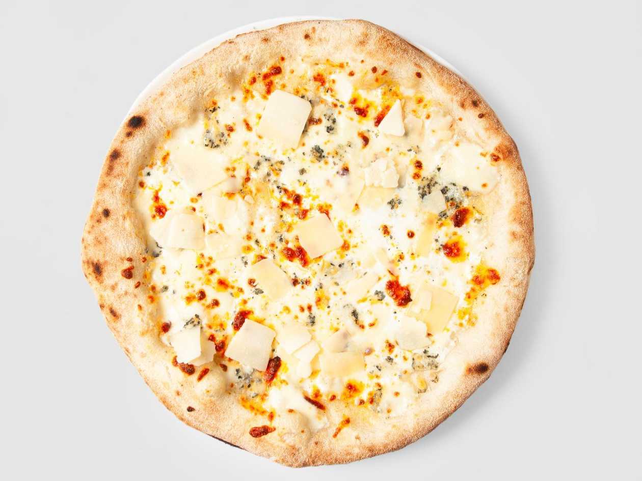 Quattro formaggi 42 cm