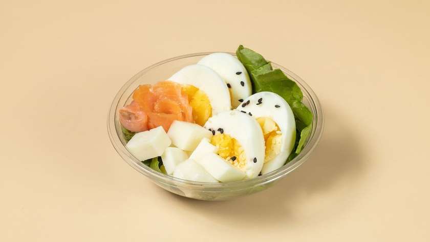 Egg Cup with Salmon - 269 Kcal