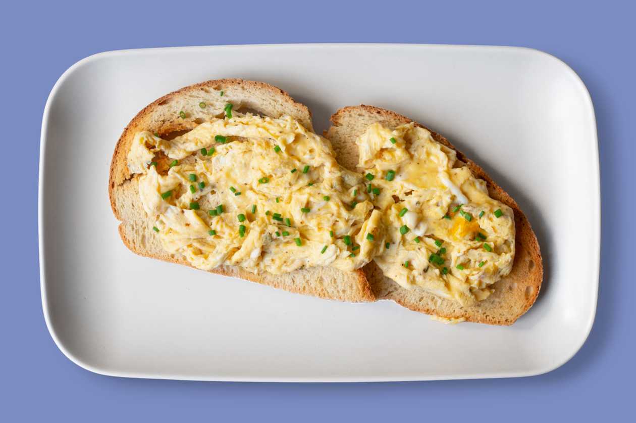 Scrambled Eggs Toast
