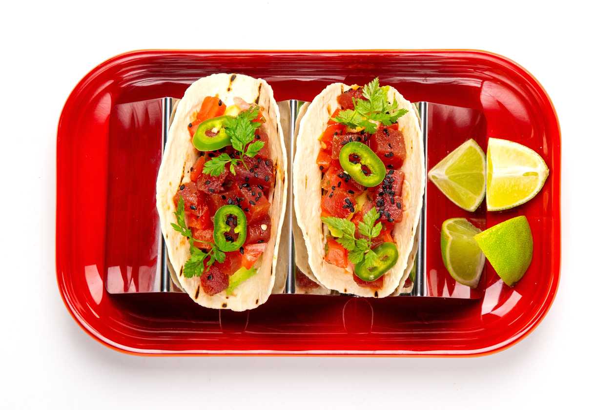 Tacos with tuna (2 pcs.)