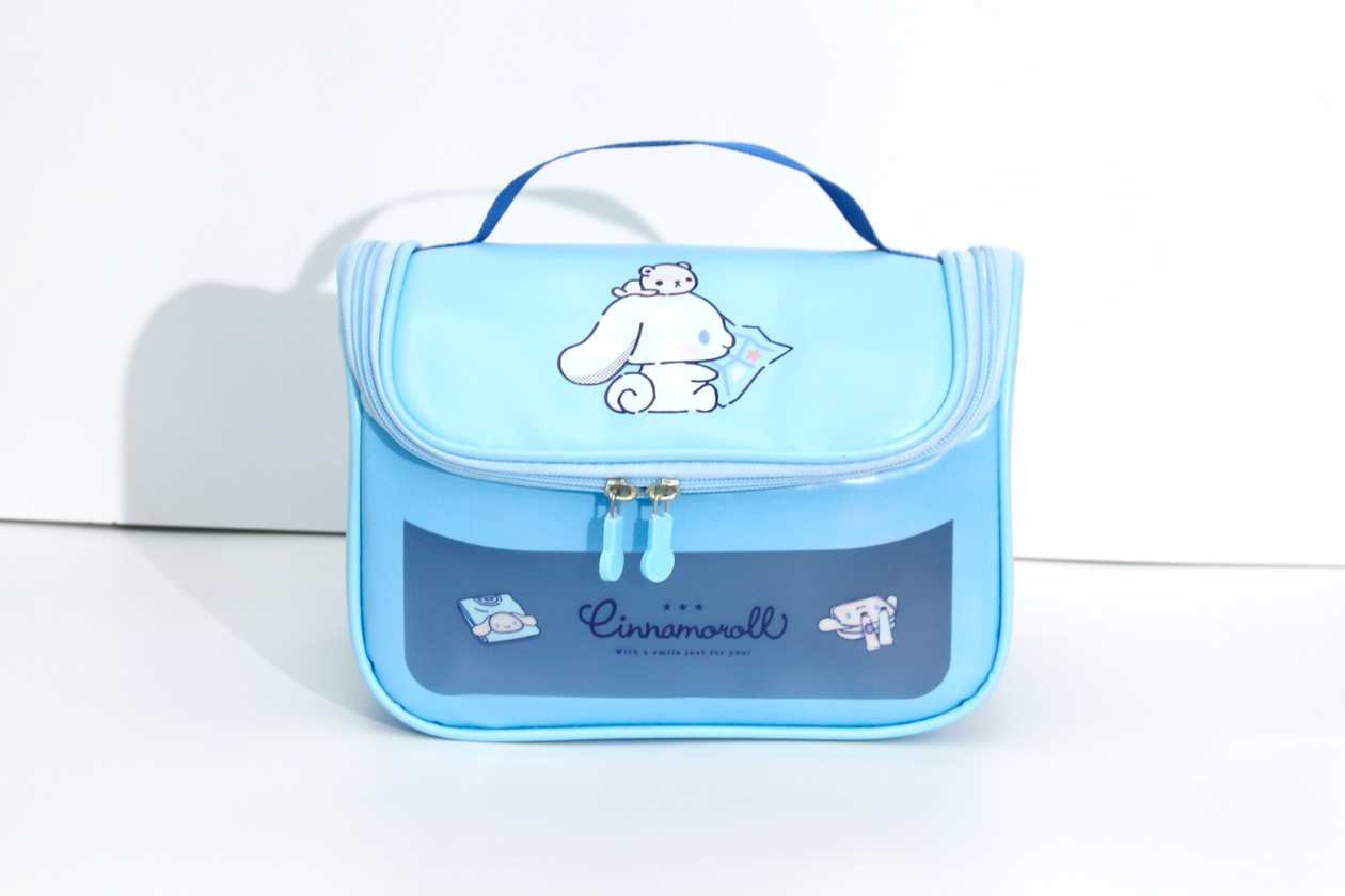 Sanrio characters Toiletry Bag with Hook(Cinnamoroll)