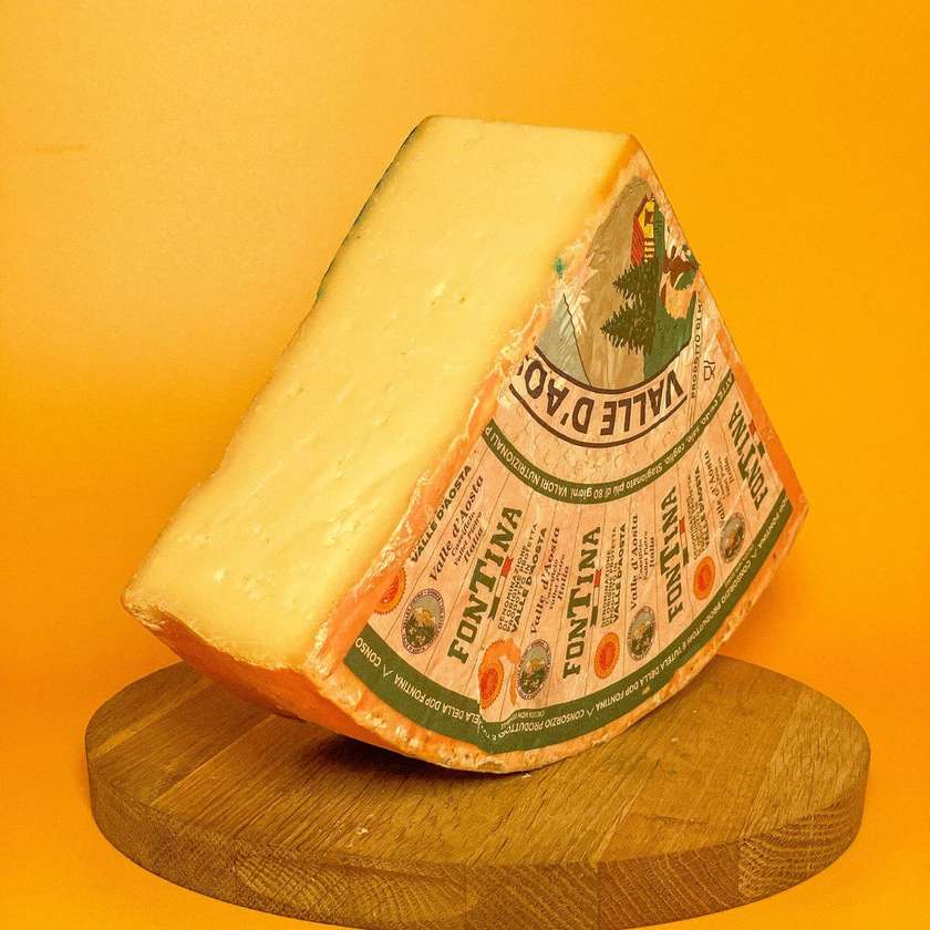 Italian Fontina Cheese D.O.P
