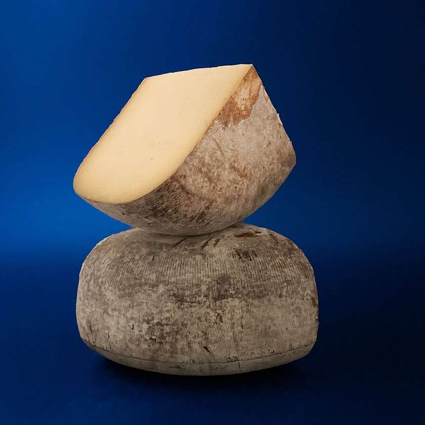 Tomme De Chèvre