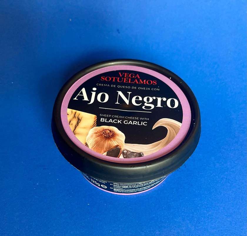 Spanish Sheep Cheese Cream With Black Garlic