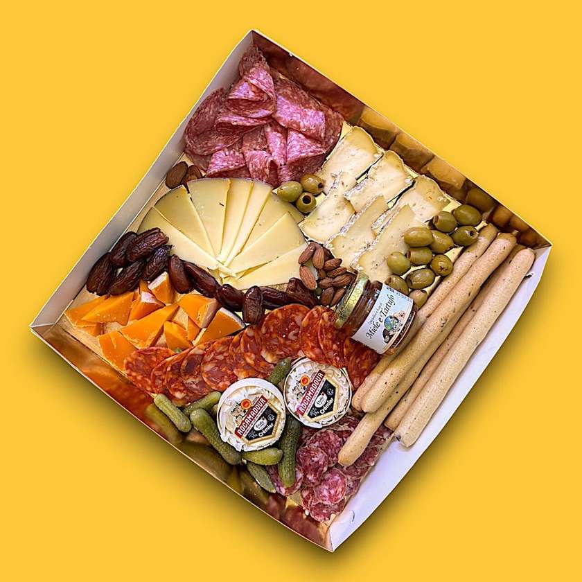 Connoisseur Board L