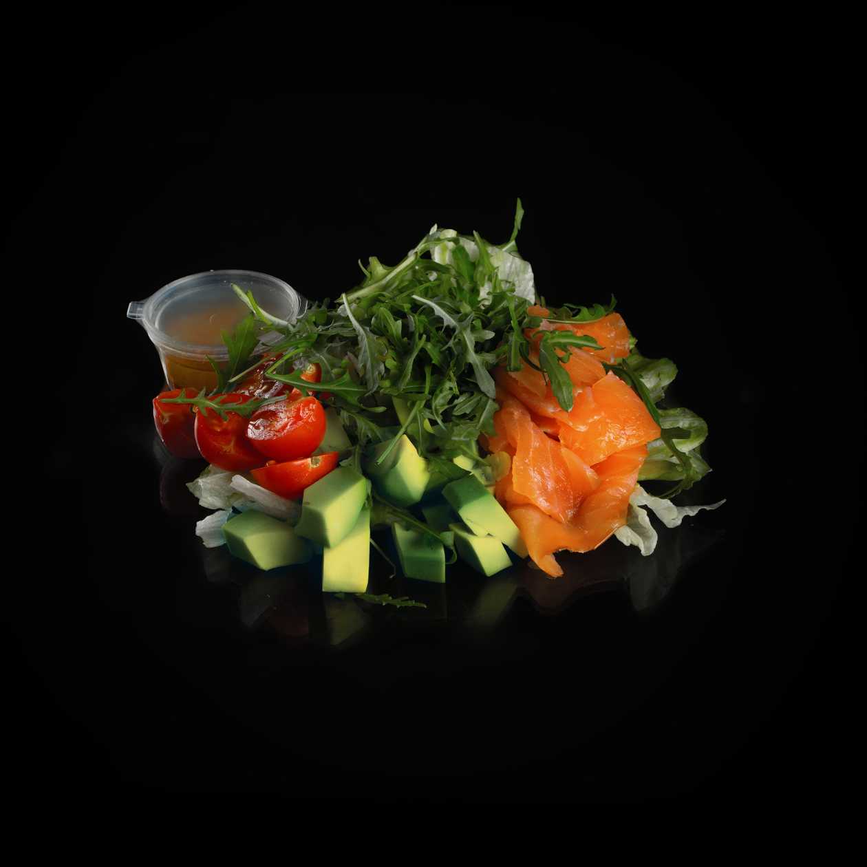 Salmon and Avocado Salad, 215g