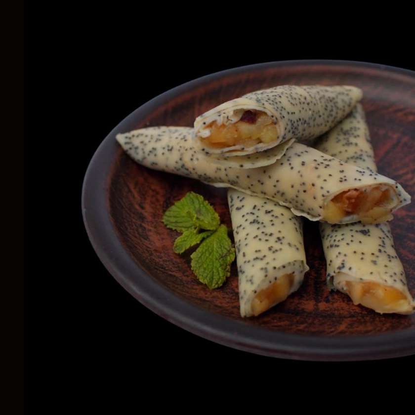 Apple Crepes with Sour Cream, 240/40g