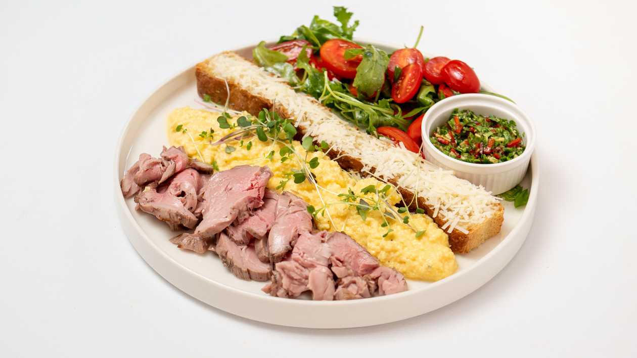 Ομελέτα με Ψητό Μοσχάρι