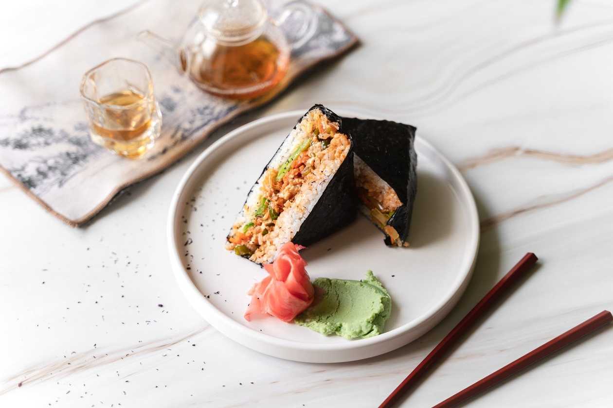 Vegan Tofu-Avo Onigirazu