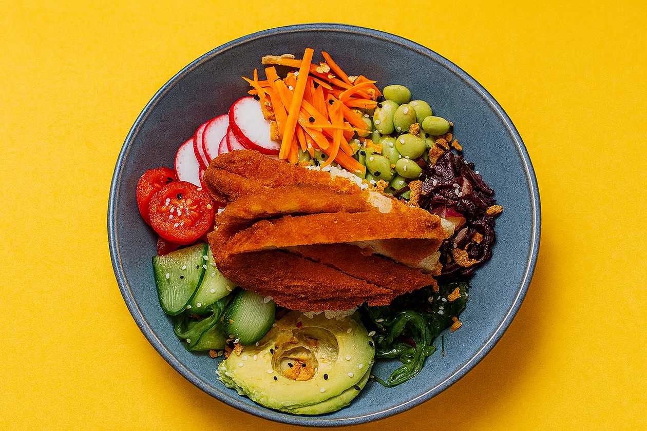 Poke with crispy chicken