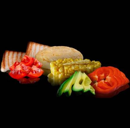 Omelet with Vegetables and Avocado, 350g (41185)