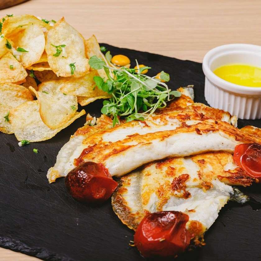 Rombo con Patate Al Forno E Cremina Di Zenzero