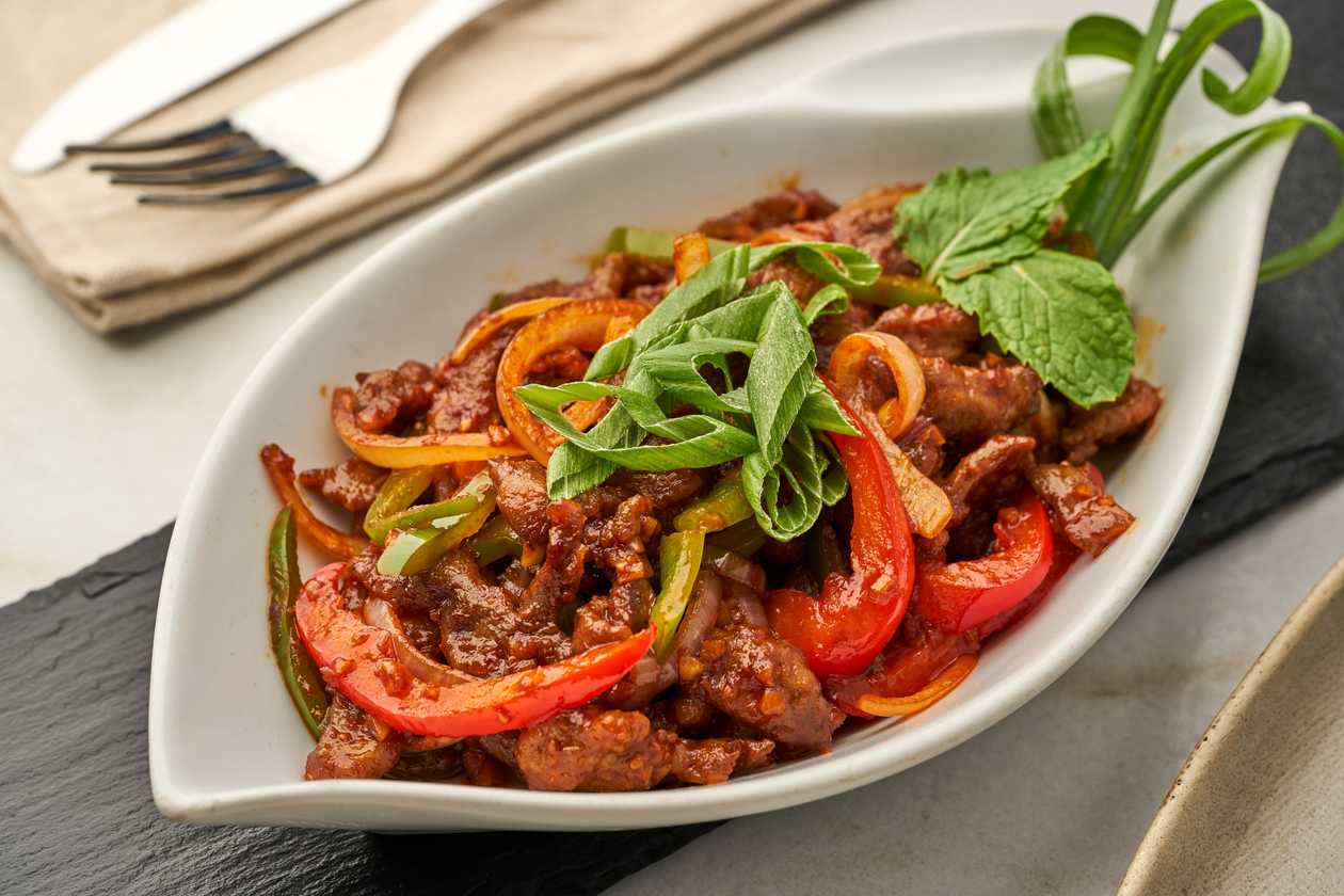 87. Carne de Vaca Picante com Amendoins
