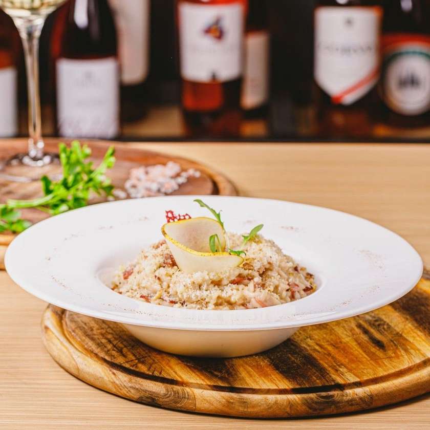 Risotto con Gorgonzola, Speck, Pere E Noci