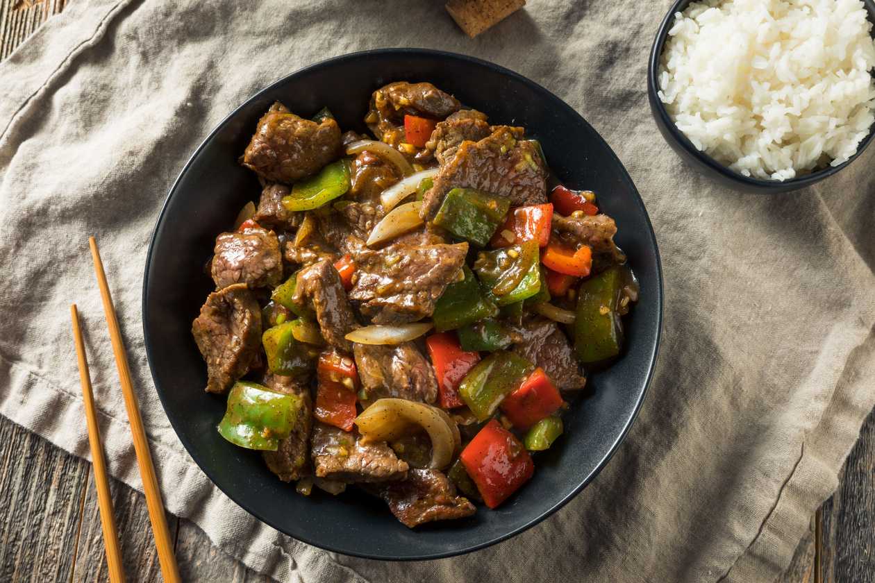 85. Carne de Vaca com Cebola e Pimentos