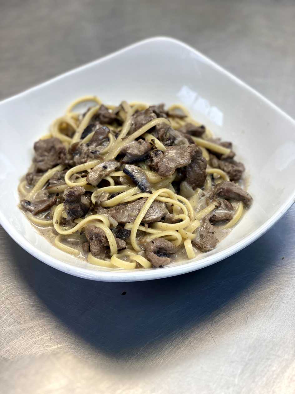 Linguine Tartufo Beef Stroganoff