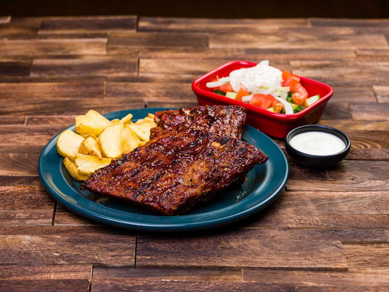 BBQ pork ribs large