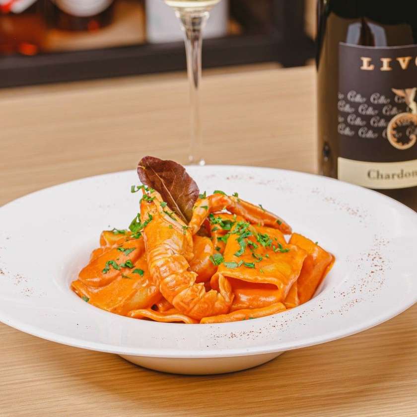 Paccheri Alla Crema Di Gamberi E Scampi